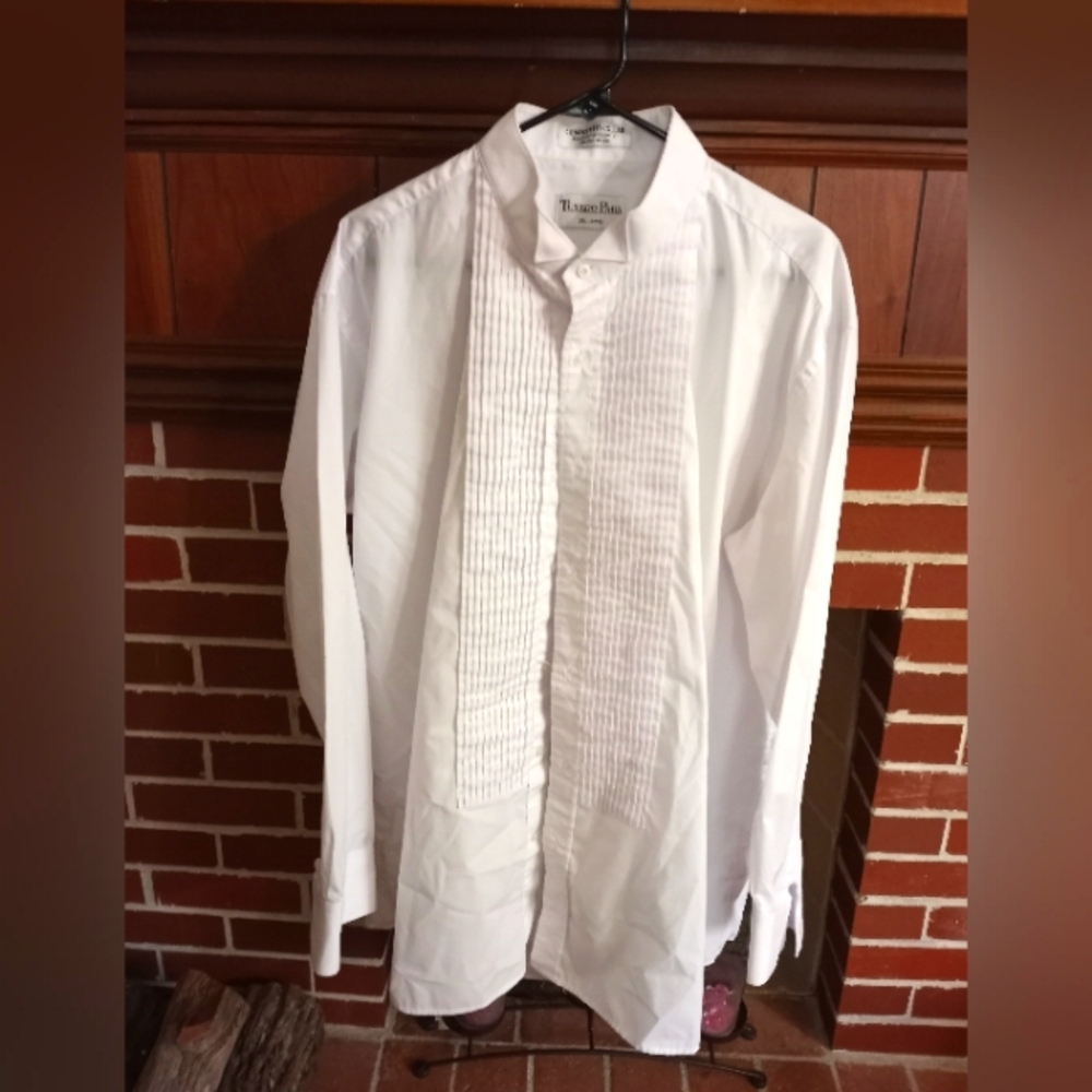 Tuxedo Park button down shirt
